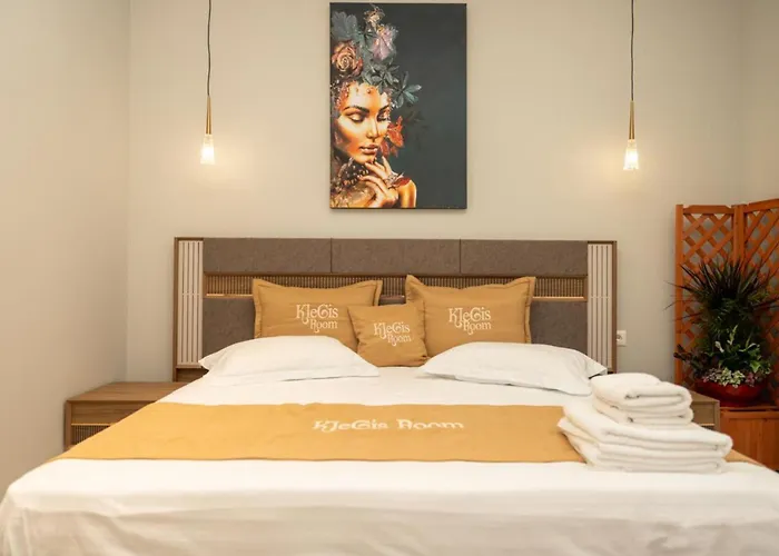 Klegis Rooms